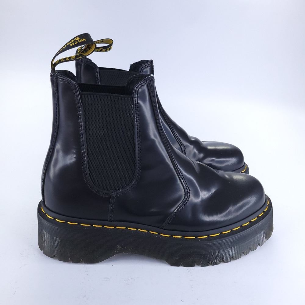 Dr. Martens 2976 Quad Retro Chelsea Boots Mens 8 Womens 9 Black Polished Smooth